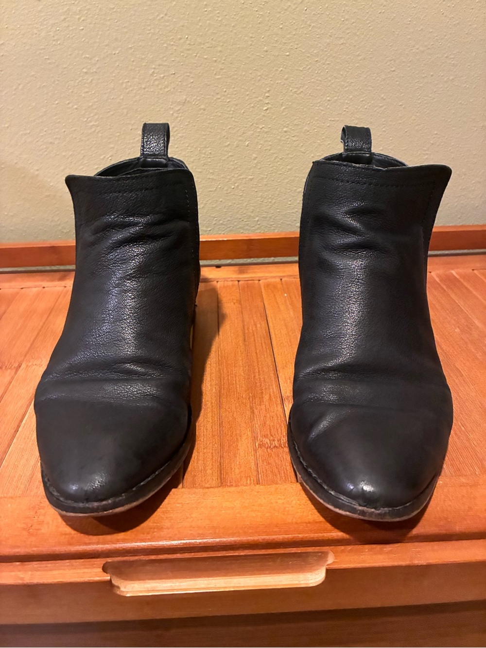 Dolce Vita Black Leather Ankle Booties